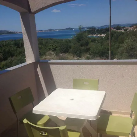 Apartament Dubravka *