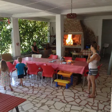 Apartment Dubravka Pirovac