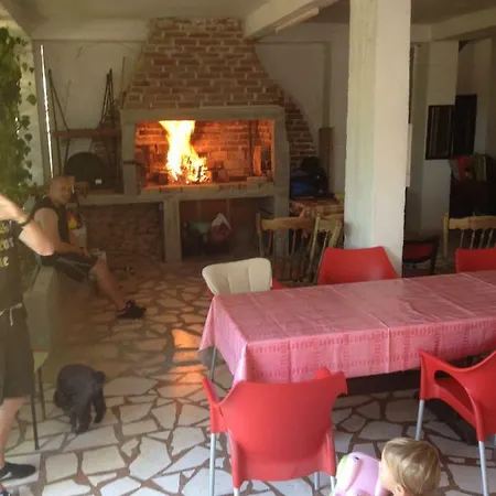 Apartment Dubravka Pirovac