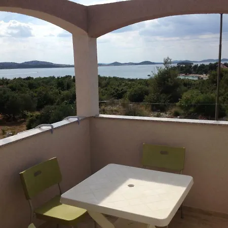 Apartment Dubravka *