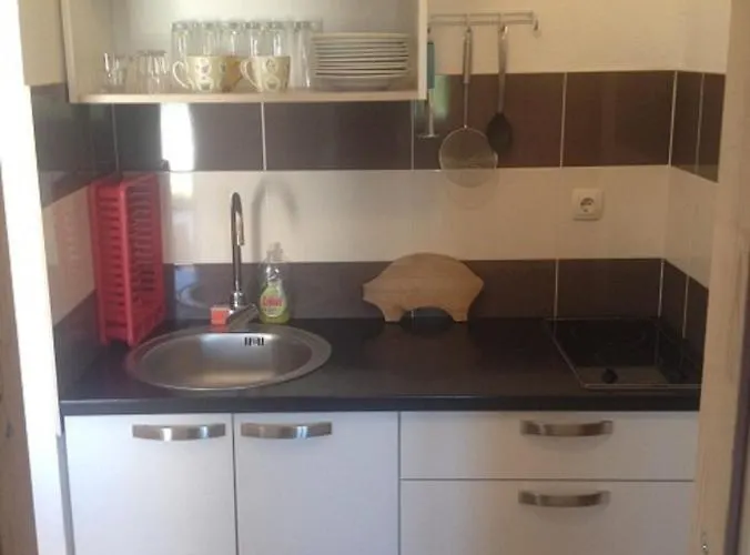 アパート Dubravka ピロヴァッツ