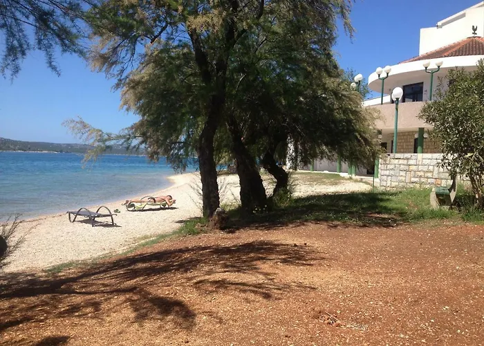 アパート Dubravka